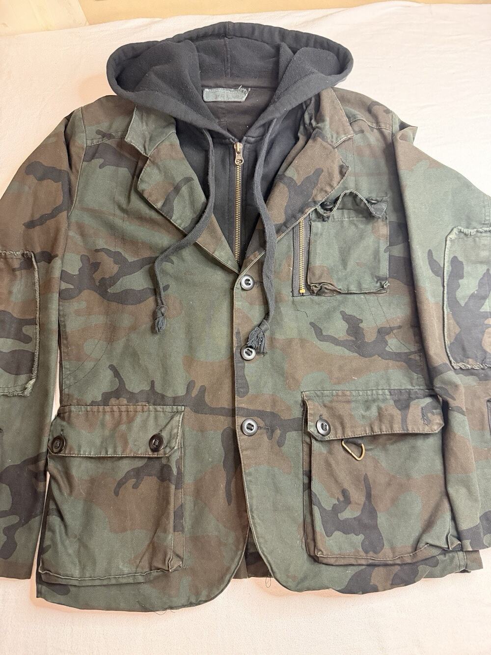 VTG Camo Field Jacket Men’s Small Hooded Military Utility Hunting Coat Grunge